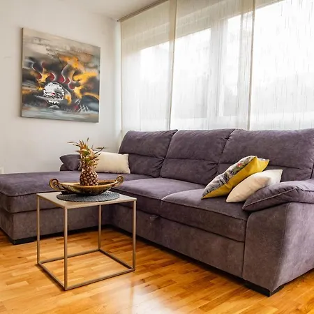Adria Apartamento *
