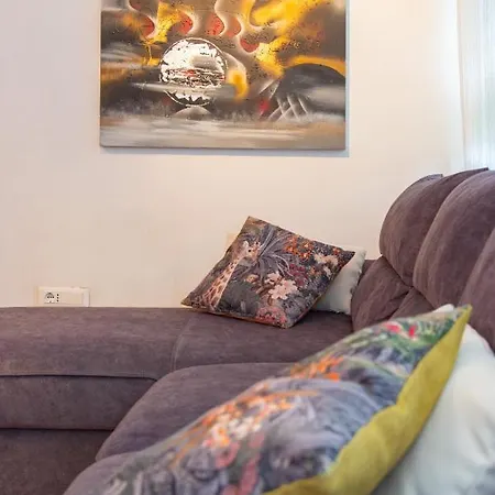 Adria سبليت